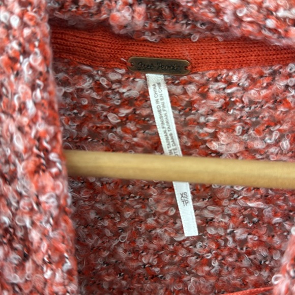 Free People oversized BFF chunky knit sweater sz XS - Picture 3 of 6